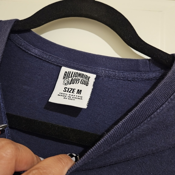 BBC navy printed tee. Size M - Picture 3 of 4